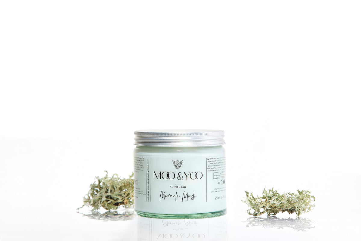 Moo & Yoo Miracle Hair Mask - Marula Oil & Wheat Protein - Hair Masks for Dry Damaged Hair - Vegan & Cruelty Free Hair Treatment - 250ml Recyclable Glass Jar