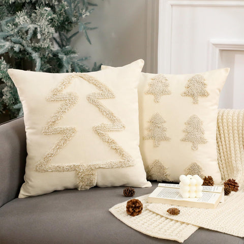 Beeveer 2 Pcs Christmas Pillow Covers 18 x 18 Inch Decorative Boho Farmhouse Pillowcase White Tufted Tree Christmas Pillow Cases for Couch Sofa Holiday Bedroom Living Room Home Present