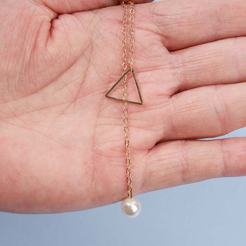 Yheakne Boho Pearl Triangle Necklace Gold Y Pearl Necklace Minimalist Y Lariat Necklace Geometry Chain Jewelry for Women and Girls (Gold)