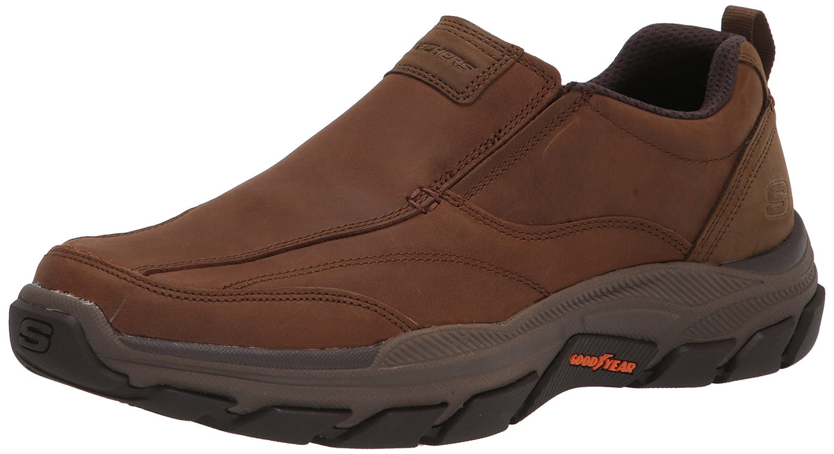 Skechers USA Men's Men's Respected-Lowry Goodyear Rubber Low Profile Bike Toe Slip On Loafer, Dsrt, 8