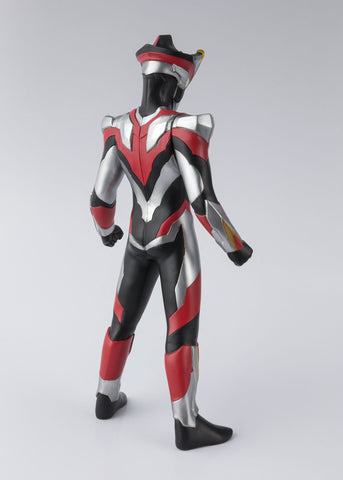 Bandai Tamashii Nations Sofvi Spirits Ultraman Victory "Ultraman" Action Figure, Multi-color (BAN28885)