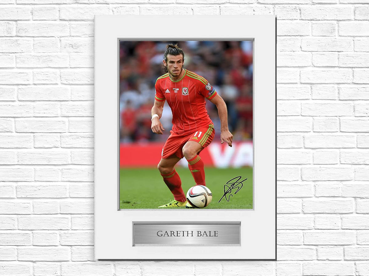 Gareth Bale Signed Photo Display Mount A4 Wales Football