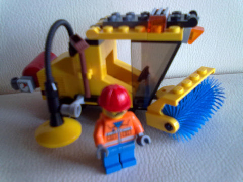 LEGO City Set #7242 Street Sweeper