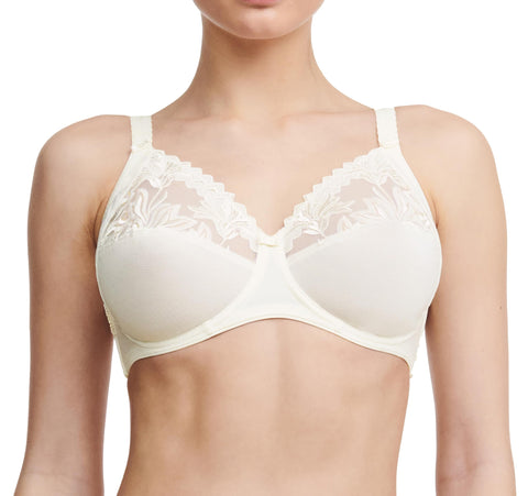 Chantelle Women's, AMAZONE, Very Covering Underwired Bra, Women's lingerie, Off-white (Elfenbein 35), 36DD