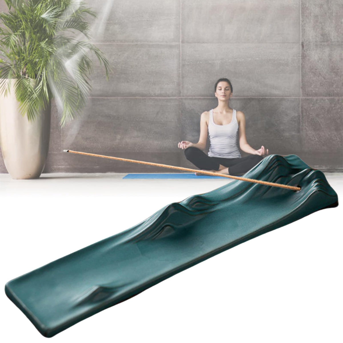 Brateuanoii Incense Stick Holder, Incense Stick Burner, Mountain Shape, Vintage Green, Suitable for Yoga, Meditation, Room, Office Air Freshening