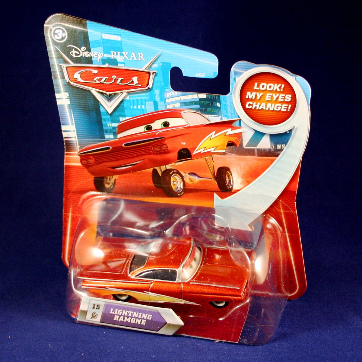 Disney Lightning Ramone #15 w/ Lenticular Eyes Pixar Cars 1:55 Scale Die-Cast Vehicle