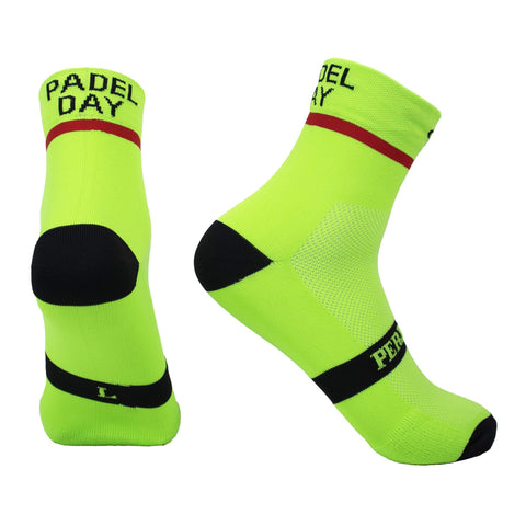 PERRO LOCO CLOTHES Padel Socks Anti-Blister Compression Breathable Anti-Bacterial Compression. Double Reinforcement in Metatarsal Zone. (UK, Numeric, 2, 3.5, Regular, Regular, Green)