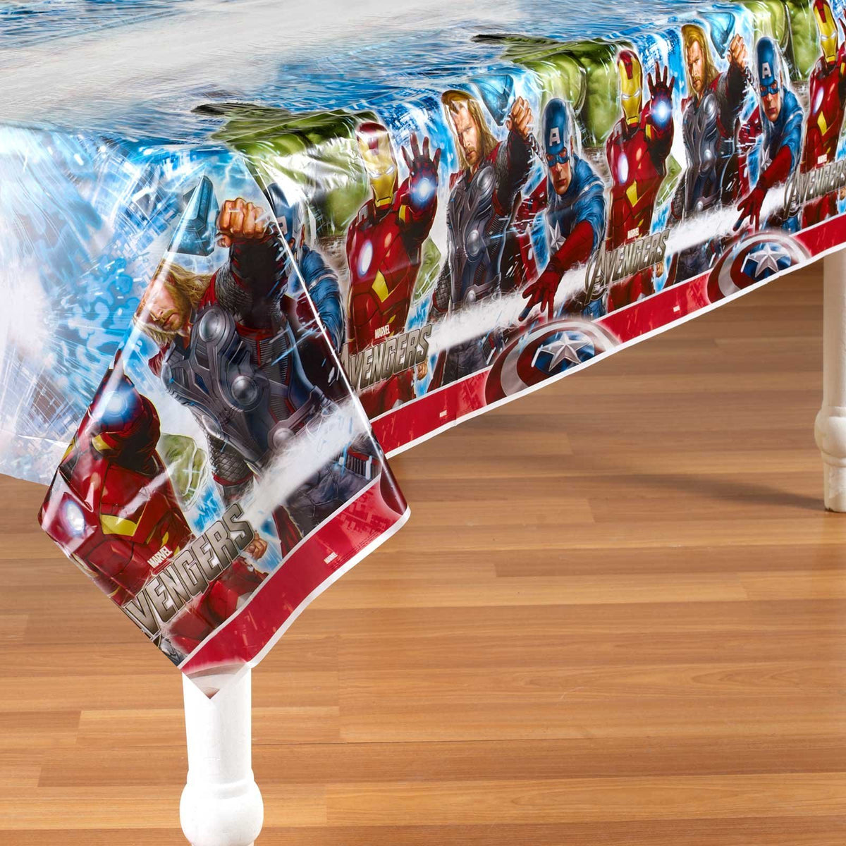 Hallmark Avengers Plastic Tablecover Party Accessory
