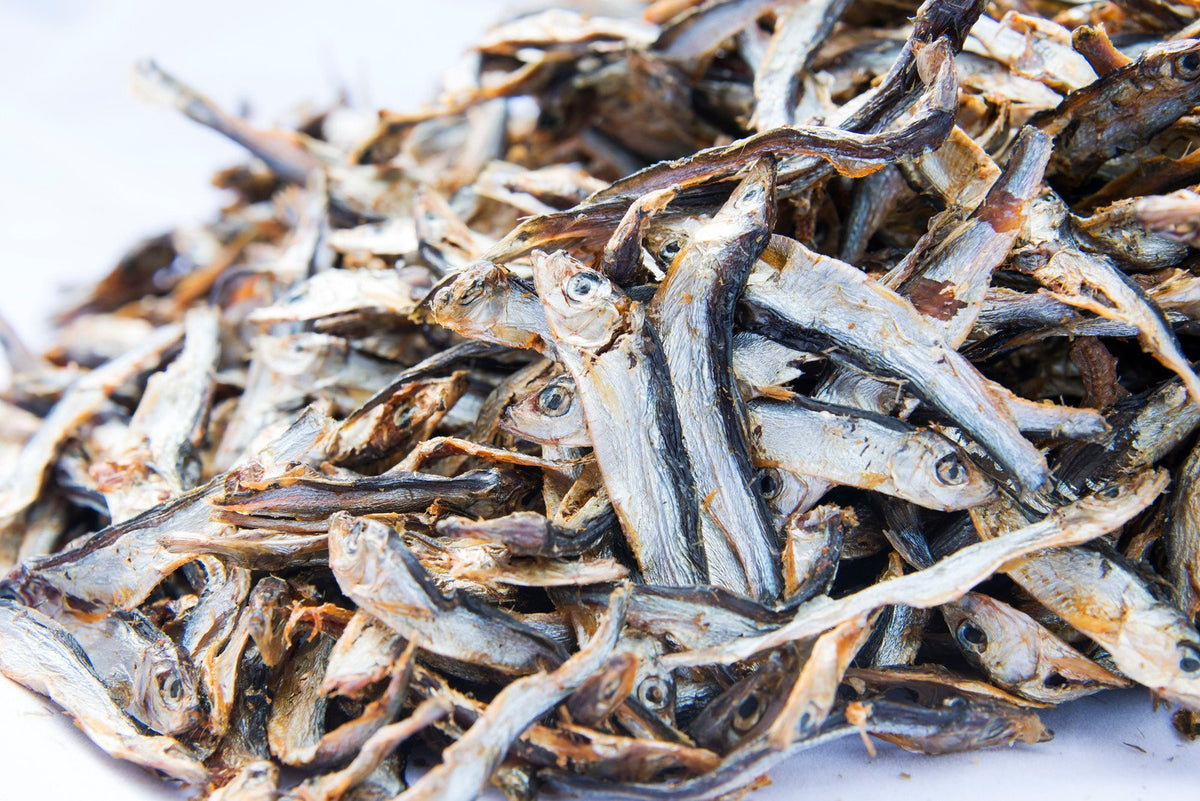Trixie MASSIVE BULK Bag of Sprats, dried fish, for dogs, 5000 g - WITHOUT added preservatives