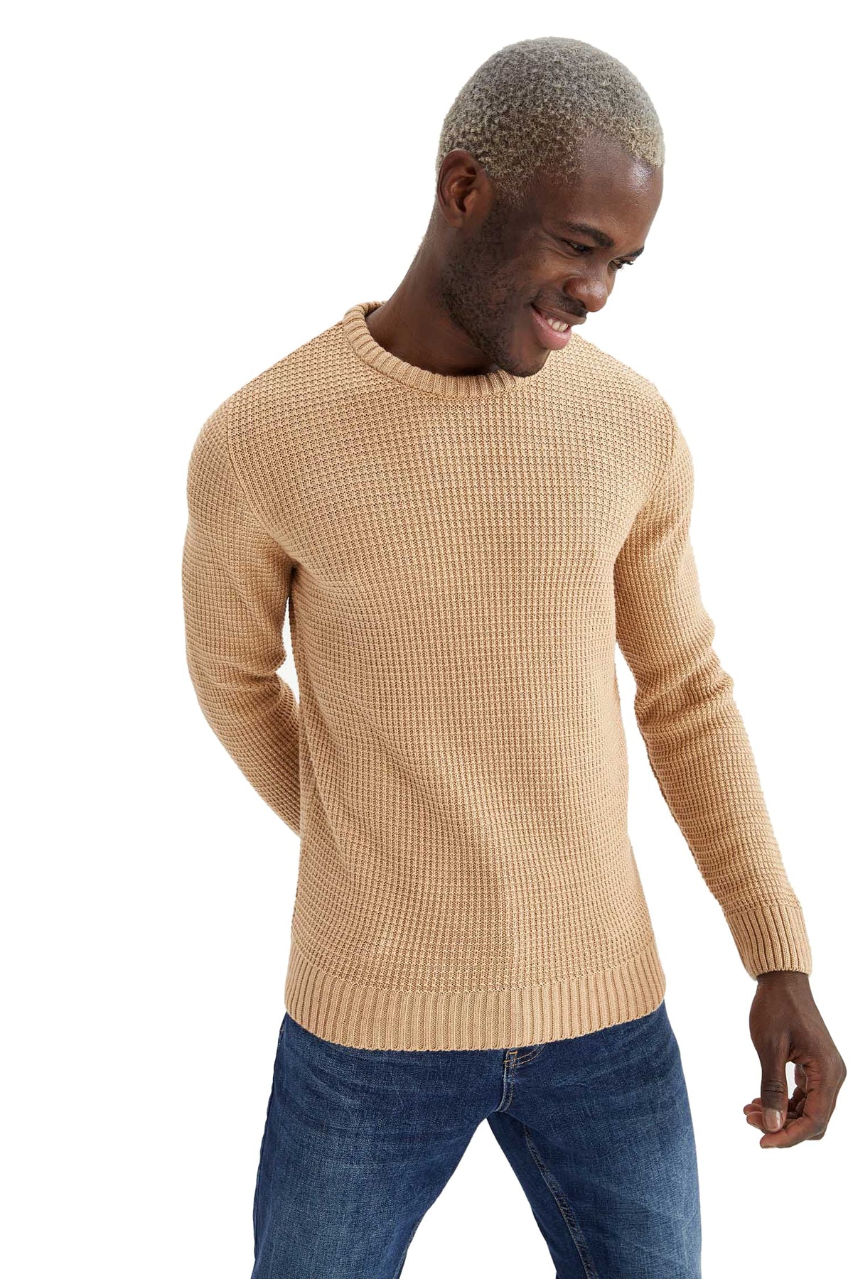DeFacto Menâ€™s Tricot Long Sleeve Slim Fit Pullover Crewneck Sweater - Men's Knitted Jumper for Casual Wearing - Men's Fashion Long Sleeve Pullover for Casual Wearing(Beige,M)