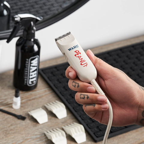Wahl Professional - Classic White Peanut - Professional Beard Trimmer and Hair Clipper Kit - Adjustable Hair Cutting Tool with 4 Guide Combs