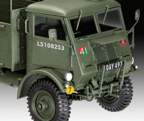 Revell GmbH 03282 1:35 W.O.T. 6 Plastic Model Kit