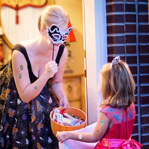 Day of the Dead Sugar Skull Tattoos(156PCS),Halloween Temporary Tattoos Sugar Skull Skeleton Tattoos for kids Boys Girls Halloween Party Favor Supplies