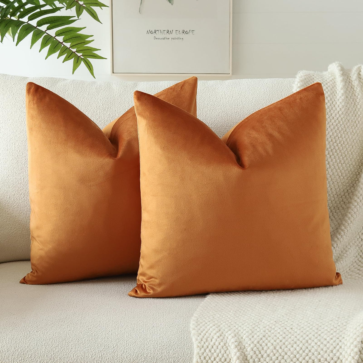 JOTOM Set of 2 Velvet Soft Solid Cushion Covers 45x45 cm Decorative Throw Pillow Covers Square Cushion Case Home Decor Pillow Cases for Couch Sofa Living Room Bedroom 18x18 Inch (Orange)