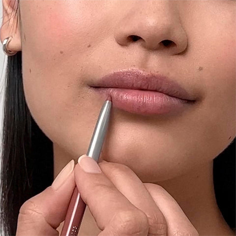 Clinique Quickliner For Lips, Chili