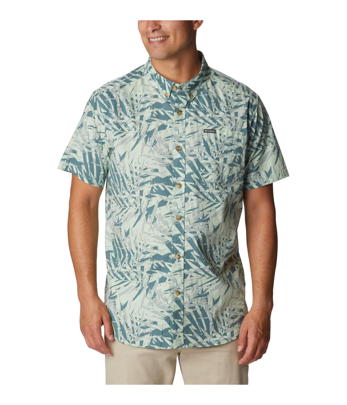 Columbia Men's Rapid Rivers Printed Short Sleeve Shirt, Metal Dye Palms, Small