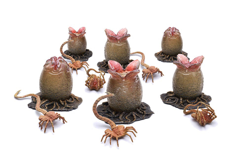 Hiya Toys Alien: Eggs & Facehugger 1:18 Scale Action Figure Set, Multicolor