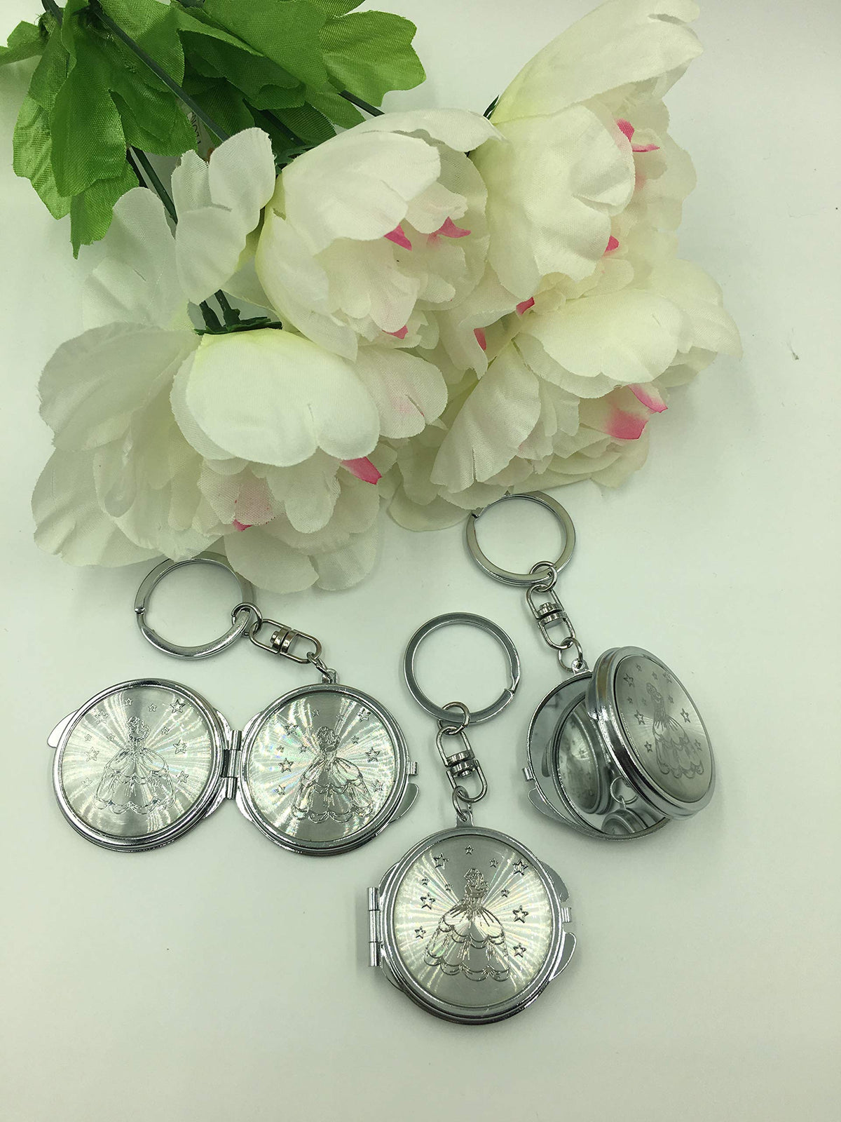 12 New QuinceaÃƒÆ’Ã‚Â±era Recuerdos. My Sweet 15 Princess Celebration Gifts Silver Plate Mirror Keychain Party Favor Set