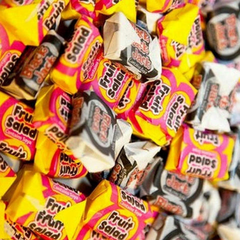 eBoutik - 1 Kilo Bag of Mixed Fruit Salad Chews & Black Jacks Chews -Mouthwatering old School Retro Sweets - Romantic Valentines Day & Easter Treats - Birthdays, Wedding Favours & Anniversary