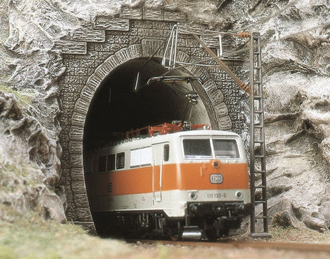 Busch 7026 SglTrk Portal w/Liner 2/HO Scale Scenery Kit, Gray