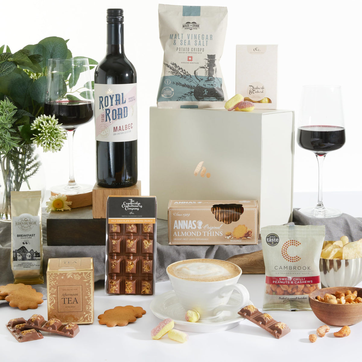 The Classic Red Wine & Food Christmas Hamper - Argentinian Malbec, Indulgent Sweet & Savoury Treats - Hampers for Couples, Gift Hampers For Women, Hampers For Men, Red Wine Gift Set, Wine Gifts