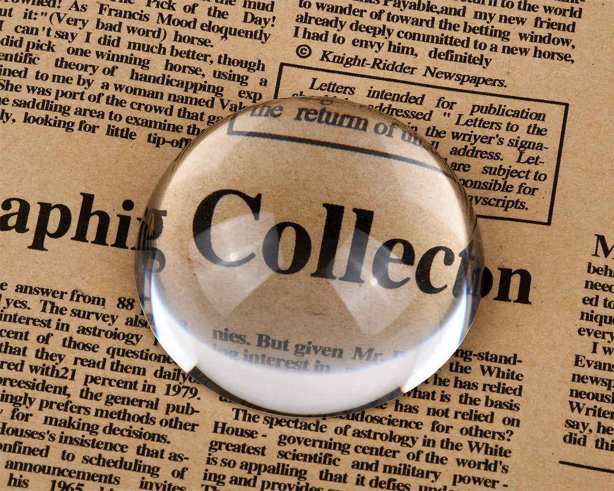 DS. DISTINCTIVE STYLE Paperweight Paper Weights for Office 2.4-Inch Crystal Dome Magnifier