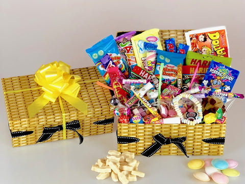 gifthamperz Retro SWEET Hamper - LARGE SELECTION - Keep Sake Gift Box with Bow