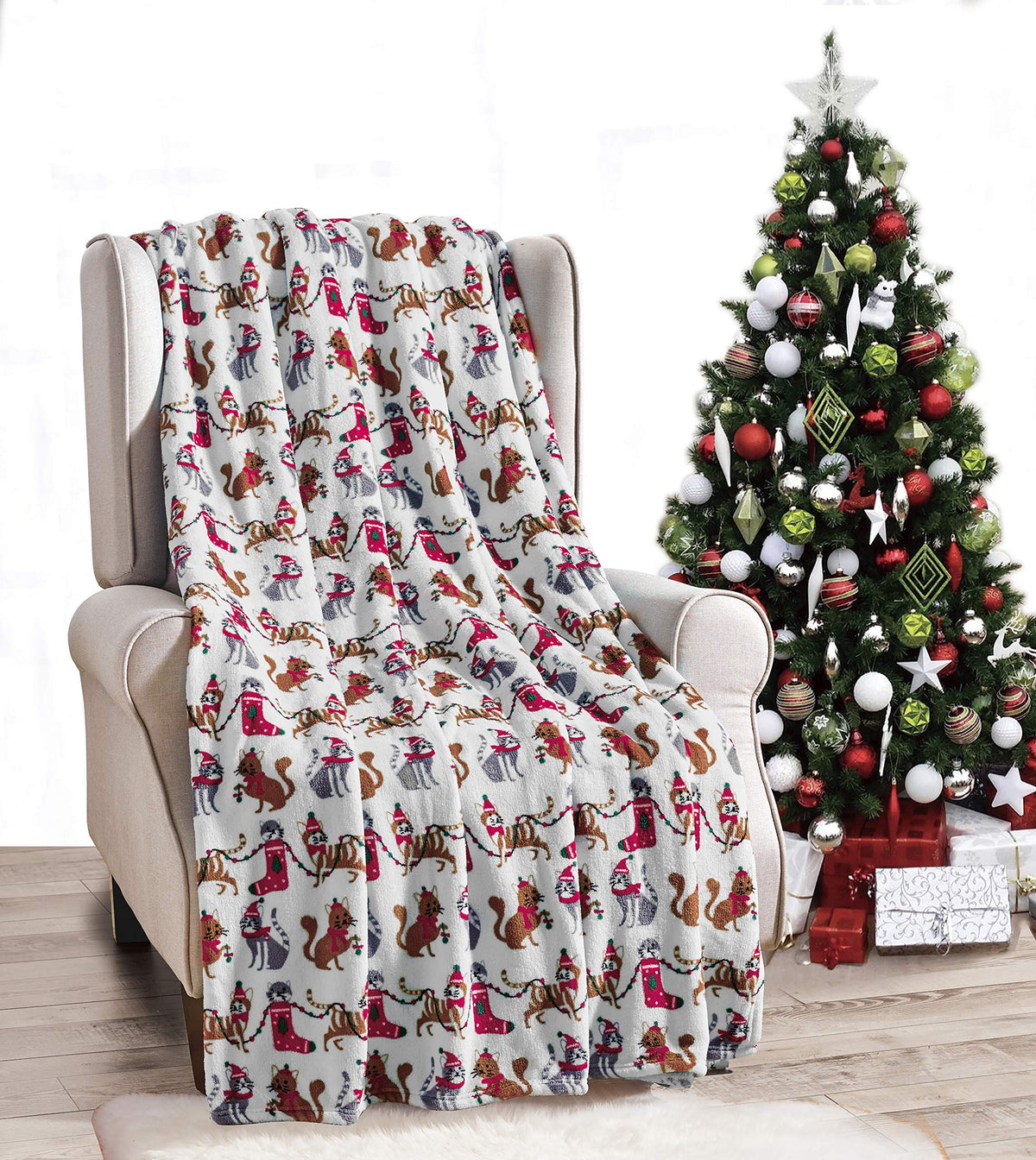 Elegant Comfort Luxury Velvet Super Soft Christmas Prints Fleece Blanket-Holiday Theme Home DÃ©cor Fuzzy Warm and Cozy Throws for Winter Bedding, Couch and Gift, 50 x 60 inch, White Christmas Cats