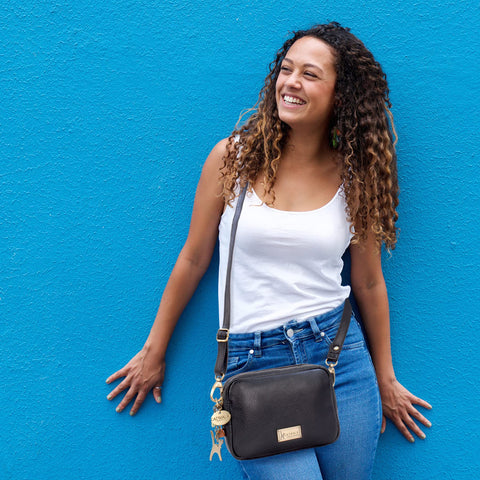 Catwalk Collection Handbags - Ladies Small Leather Cross Body Bag - Women's Messenger Bag - POLLY - Black