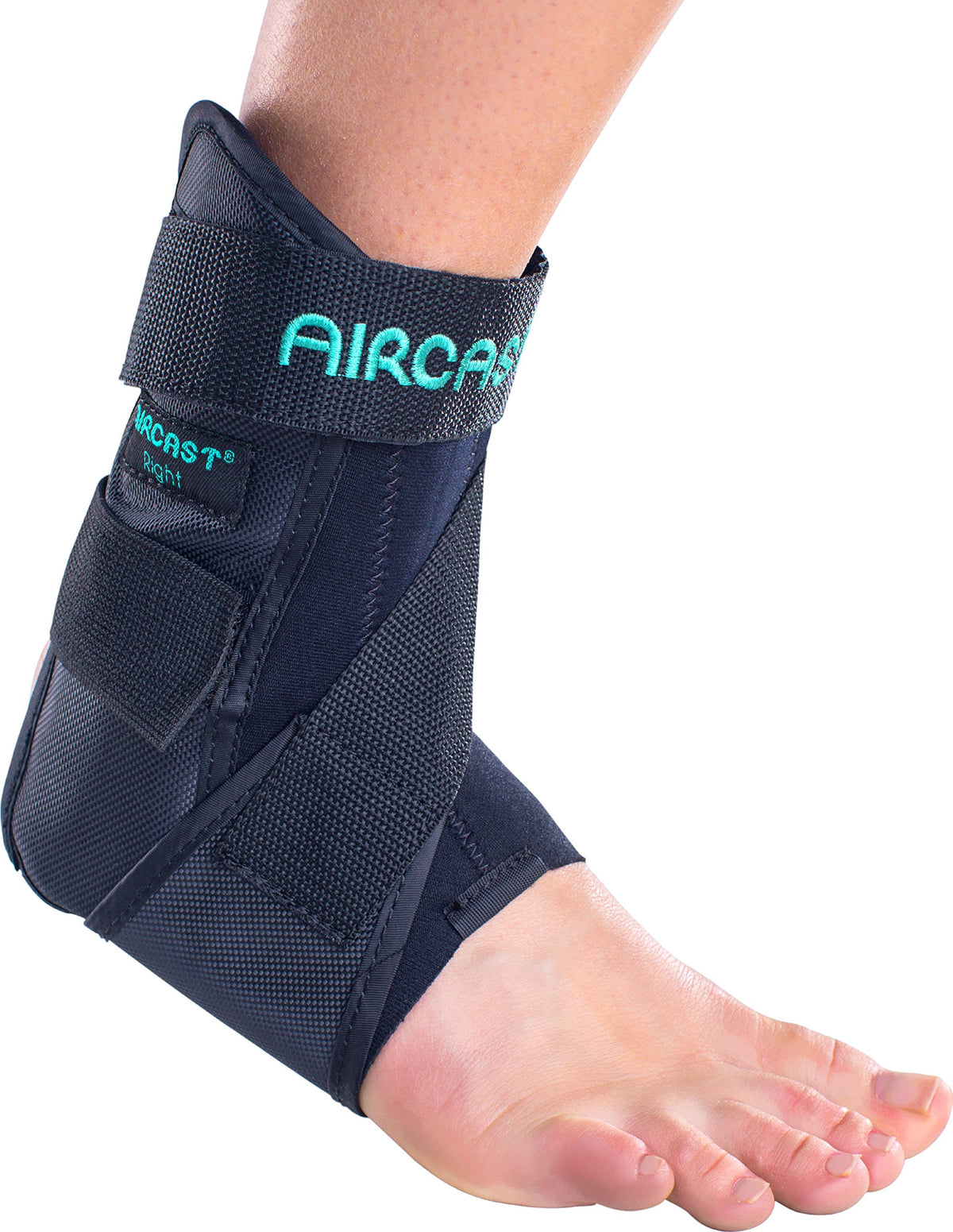 AIRCAST AIRSPORT ANKLE BRACE S RHT