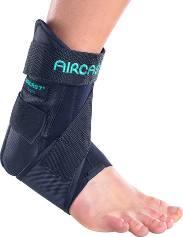 AIRCAST AIRSPORT ANKLE BRACE S RHT