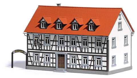 Busch 1533 Beer House HO Structure Scale Model Structure