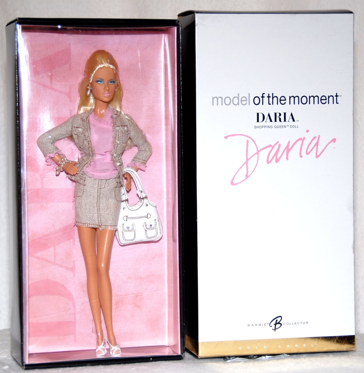 Barbie Fall 2005 Model of The Moment, Daria Shopping Queen Doll - Gold Label, Collector (1 Each)