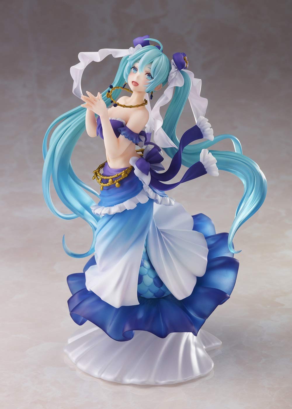 Taito Hatsune Miku Princess AMP Mermaid Figure, Multiple Colors (T83403)