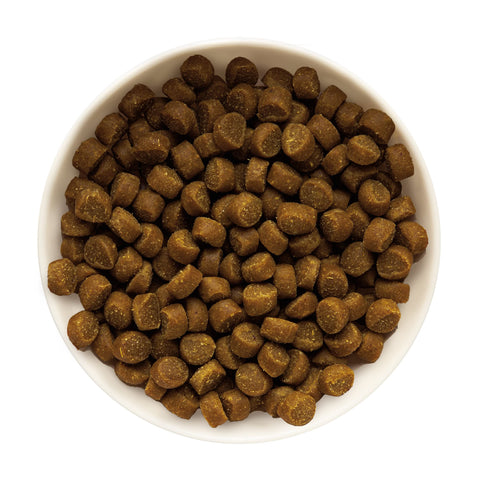 ZukeÃƒÆ’Ã‚Â¢ÃƒÂ¢Ã¢â‚¬Å¡Ã‚Â¬ÃƒÂ¢Ã¢â‚¬Å¾Ã‚Â¢s Mini Naturals Soft And Chewy Dog Treats For Training Pouch, Natural Treat Bites With Beef Recipe - 6.0 OZ Pouch